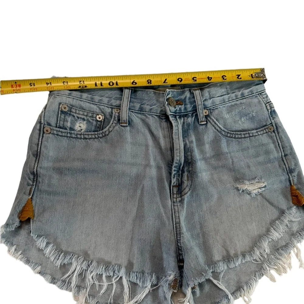 Madewell The Perfect Summer Jean Fringe Shorts Size 26 - Picture 8 of 17